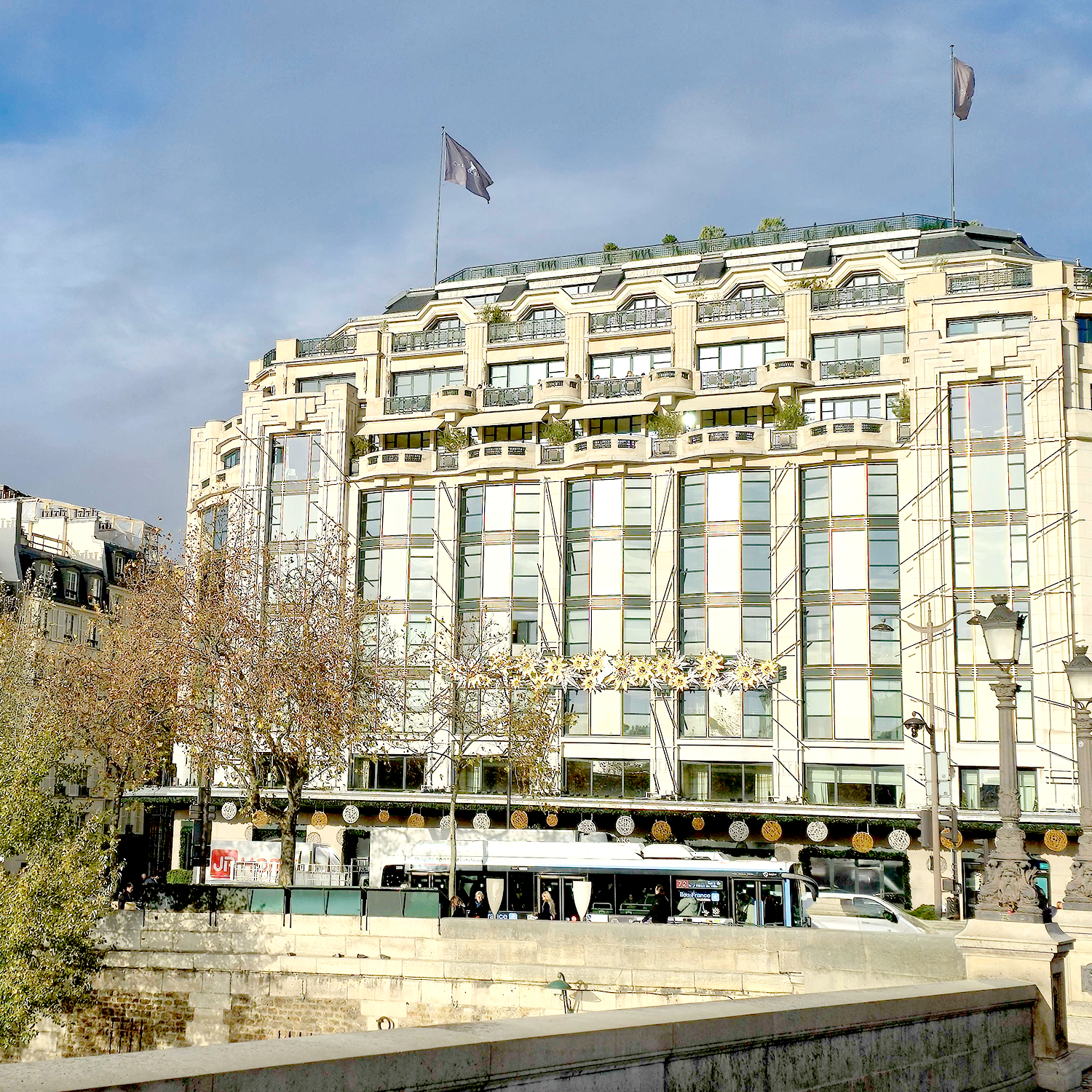 cheval blanc 1