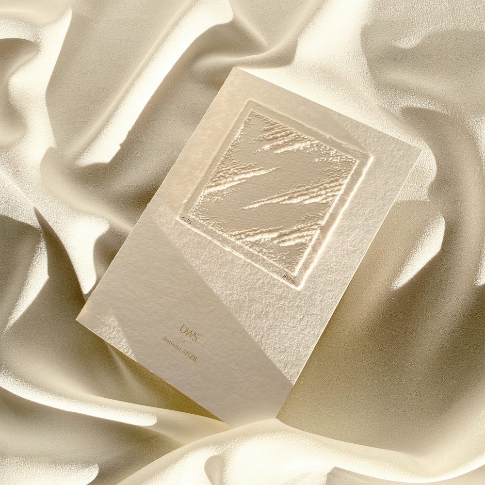 Carte de voeux DWS x Anzil 2024_expertise gravure laser et decoupe