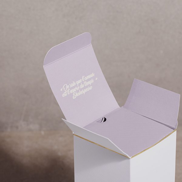 DWS_Engraving on packaging