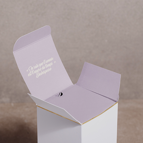 DWS_Engraving on packaging_