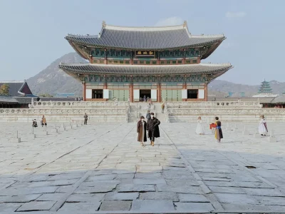 konrad-ziemlewski-dNtwZ-VnZ30-unsplash